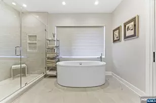 29 Roslyn Ave, Englewood Cliffs, NJ 07632 - Photo 25
