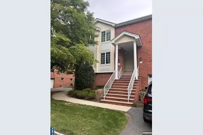 37 Skymark Court, Upper Saddle River, NJ 07458 - Photo 1