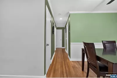 870 Crescent Drive, Rahway, NJ 07065 - Photo 9