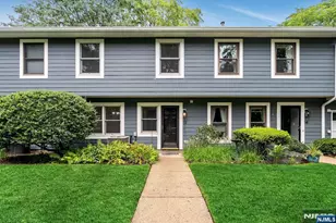 13 Briarwood Ct E, Ramsey, NJ 07446 - Photo 1