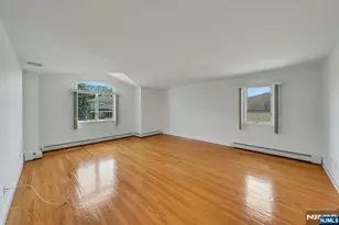 235 10th St, Palisades Park, NJ 07650 - Photo 25