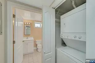 235 10th St, Palisades Park, NJ 07650 - Photo 41