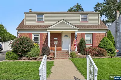 15-27 Parmelee Avenue, Fair Lawn, NJ 07410 - Photo 1