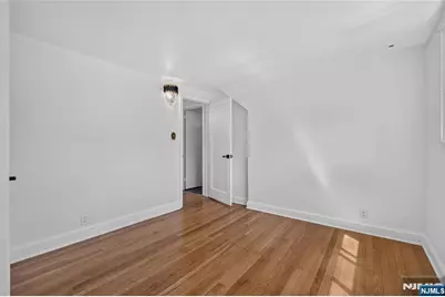 407 Palisade Avenue, Bogota, NJ 07603 - Photo 21