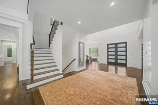 28 Leroy St, Tenafly, NJ 07670 - Photo 3