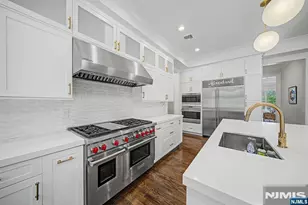 28 Leroy St, Tenafly, NJ 07670 - Photo 11