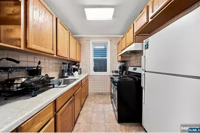 152 Kearny Avenue, Kearny, NJ 07032 - Photo 29