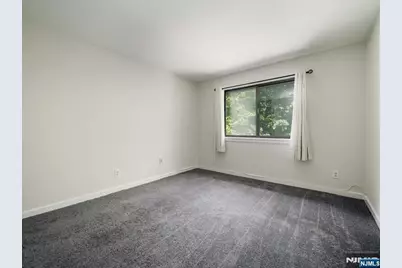 241 Indian Hollow Court, Mahwah, NJ 07430 - Photo 23
