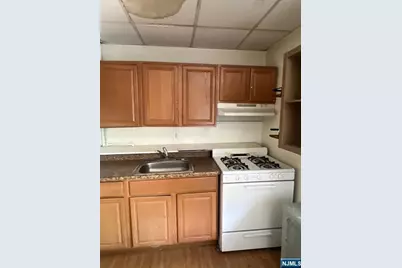 68 Hoover Avenue, Passaic, NJ 07055 - Photo 11
