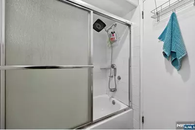 415-417 Preakness Avenue, Paterson, NJ 07502 - Photo 19