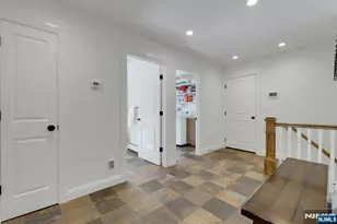 23 Hollybrook Rd, Paramus, NJ 07652 - Photo 25
