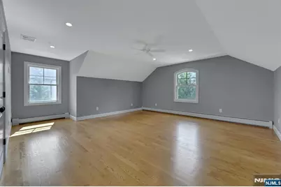 23 Hollybrook Road, Paramus, NJ 07652 - Photo 31