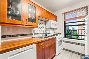 100 Prospect Ave 4C, Hackensack, NJ 07601 - Photo 9