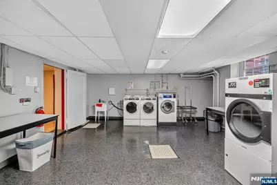 100 Prospect Avenue 4C #4C, Hackensack, NJ 07601 - Photo 17