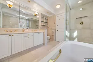 180 Tekening Dr, Tenafly, NJ 07670 - Photo 29