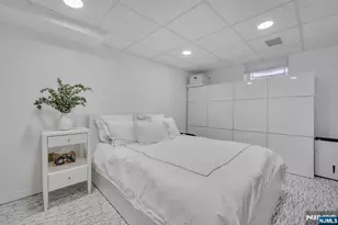 180 Tekening Dr, Tenafly, NJ 07670 - Photo 35