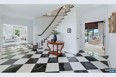 180 Tekening Drive, Tenafly, NJ 07670 - Photo 3