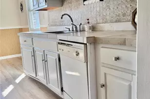 55 Schuyler 19, North Arlington, NJ 07031 - Photo 3