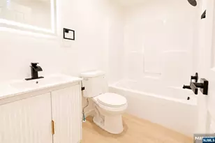 136 19th Ave, Irvington, NJ 07111 - Photo 19