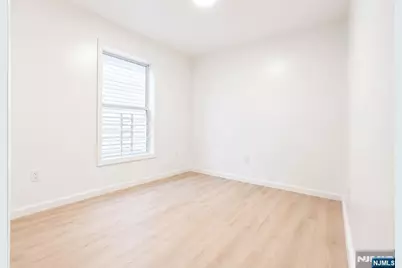 136 19th Avenue, Irvington, NJ 07111 - Photo 29