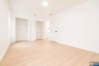 136 19th Avenue, Irvington, NJ 07111 - Photo 27