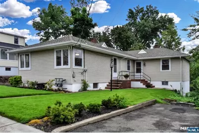 419 Madison Avenue, Hasbrouck Heights, NJ 07604 - Photo 1
