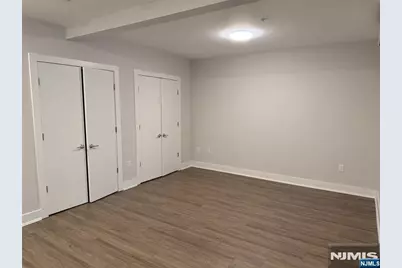 1685 Bergen Boulevard 501 #501, Fort Lee, NJ 07024 - Photo 5