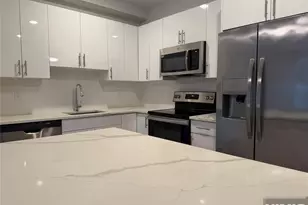1685 Bergen Blvd 501, Fort Lee, NJ 07024 - Photo 3