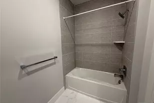 1685 Bergen Blvd 501, Fort Lee, NJ 07024 - Photo 7