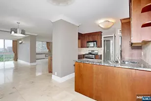 200 Old Palisade Road 15C, Fort Lee, NJ 07024 - Photo 21