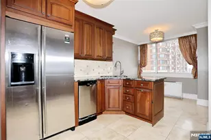 200 Old Palisade Road 15C, Fort Lee, NJ 07024 - Photo 23