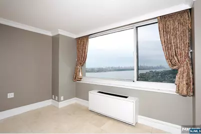200 Old Palisade Road 15C #15C, Fort Lee, NJ 07024 - Photo 9