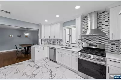 266 Grant Avenue A #A, Cliffside Park, NJ 07010 - Photo 7