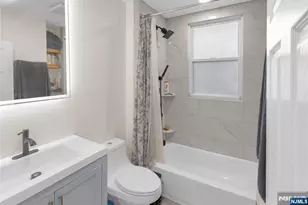 233 Clinton St, East Orange, NJ 07018 - Photo 13