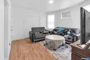 233 Clinton St, East Orange, NJ 07018 - Photo 41