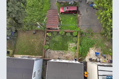 233 Clinton Street, East Orange, NJ 07018 - Photo 7