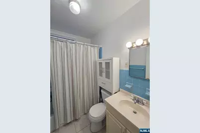 505 Hoboken Road B #B, Carlstadt, NJ 07072 - Photo 5