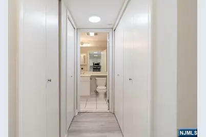 403B Nelson Court, Edgewater, NJ 07020 - Photo 15
