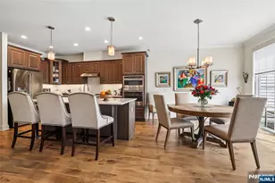11 Hickory Ct, Cedar Grove, NJ 07009 - Photo 7