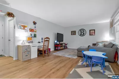 265 Collignon Way 1A #1A, River Vale Township, NJ 07675 - Photo 9