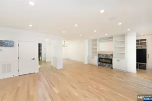 15 Wyckoff Terrace, Fair Lawn, NJ 07410 - Photo 7