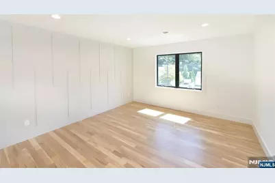 15 Wyckoff Terrace, Fair Lawn, NJ 07410 - Photo 15