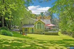 41 Magnolia Ave, Montvale, NJ 07645 - Photo 41