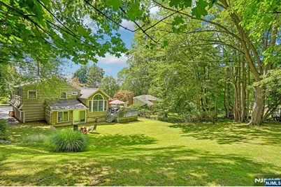 41 Magnolia Avenue, Montvale, NJ 07645 - Photo 39
