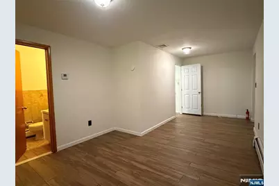 1643 Maple Street, Fort Lee, NJ 07024 - Photo 21
