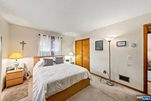 29 Miller St, Saddle Brook Township, NJ 07663 - Photo 25