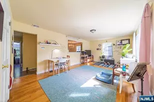 305 White Ave, Northvale, NJ 07647 - Photo 3