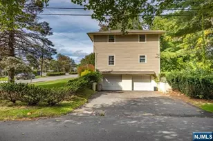 305 White Ave, Northvale, NJ 07647 - Photo 15