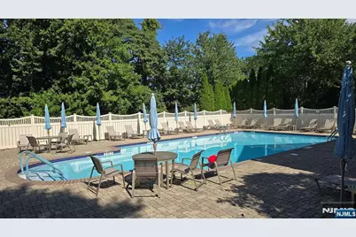 75 Schindler Way, Fairfield, NJ 07004 - Photo 35