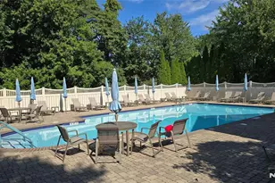 75 Schindler Way, Fairfield, NJ 07004 - Photo 35